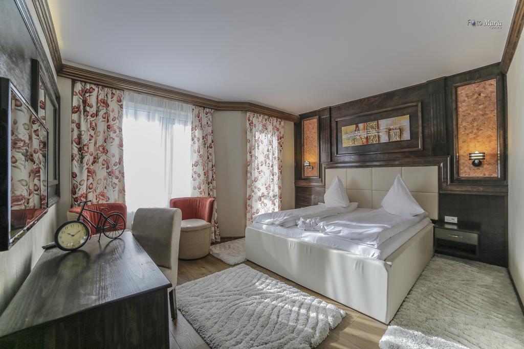 Hotel Golden Spirit Băile Herculane Habitación foto