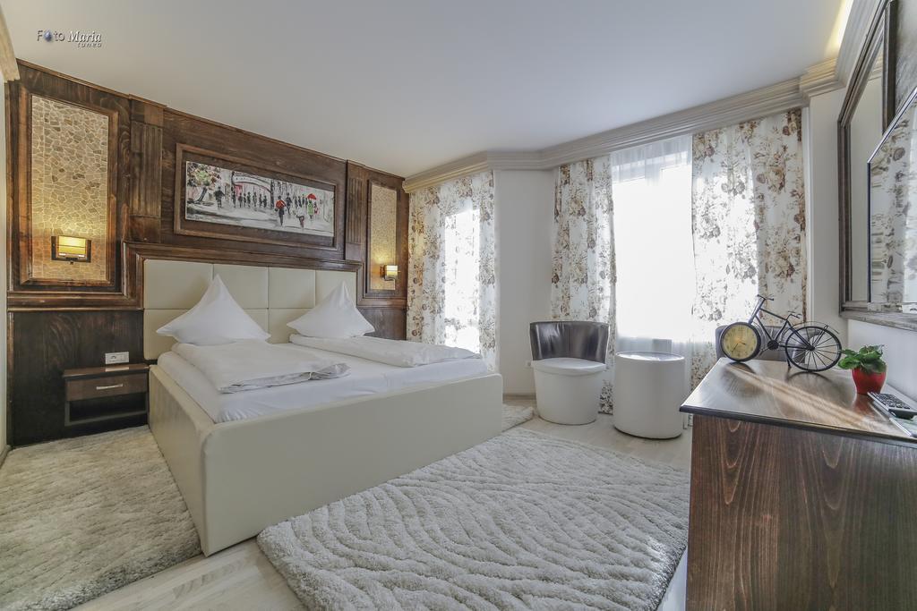 Hotel Golden Spirit Băile Herculane Habitación foto