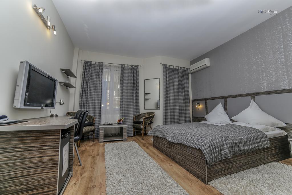 Hotel Golden Spirit Băile Herculane Habitación foto